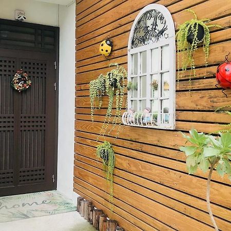 小院子4人至6人包棟民宿 Taitung المظهر الخارجي الصورة